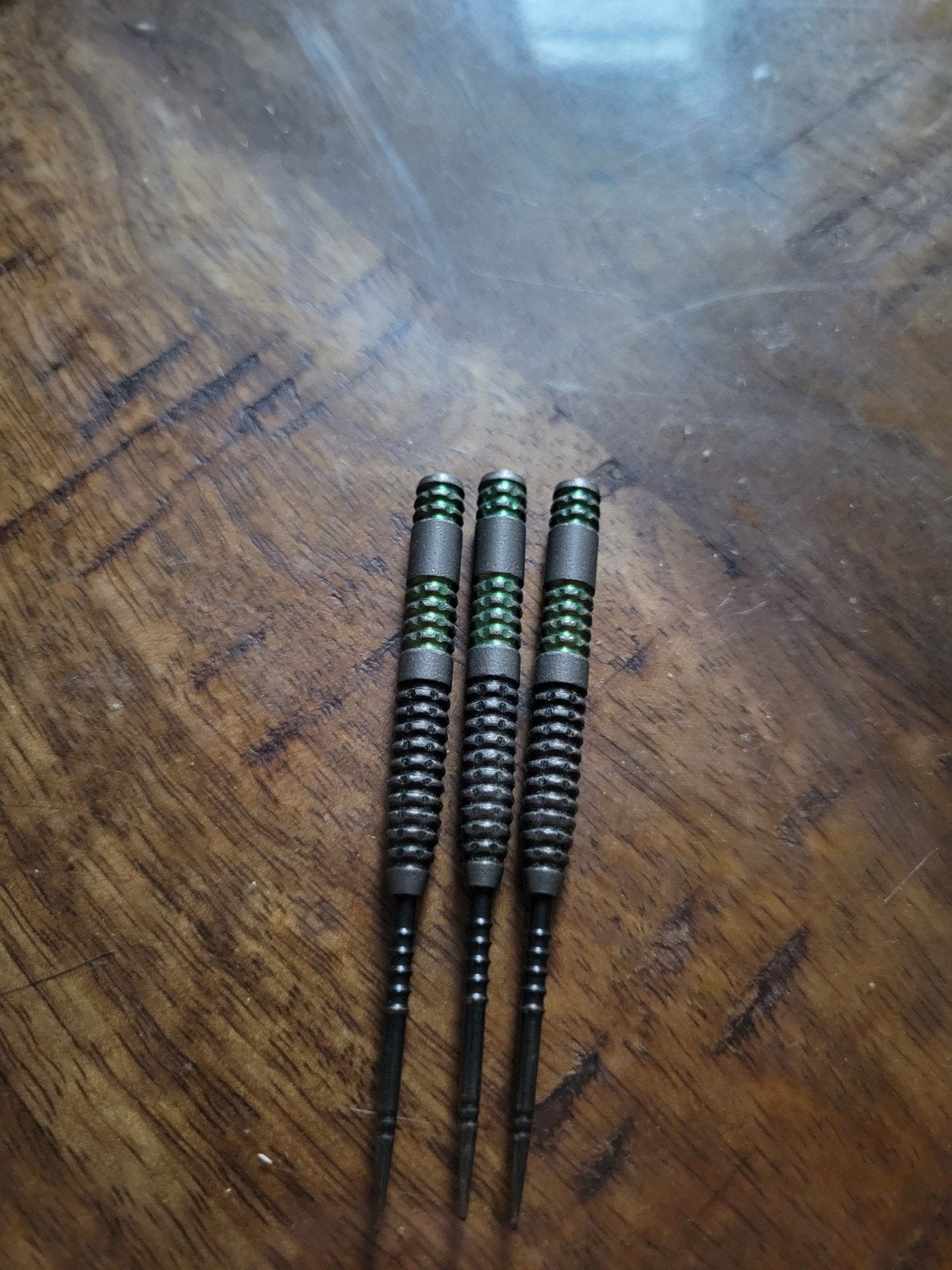 Darryl gurney special edition 22g, Sport en Fitness, Darts, Ophalen of Verzenden, Zo goed als nieuw, Pijlen
