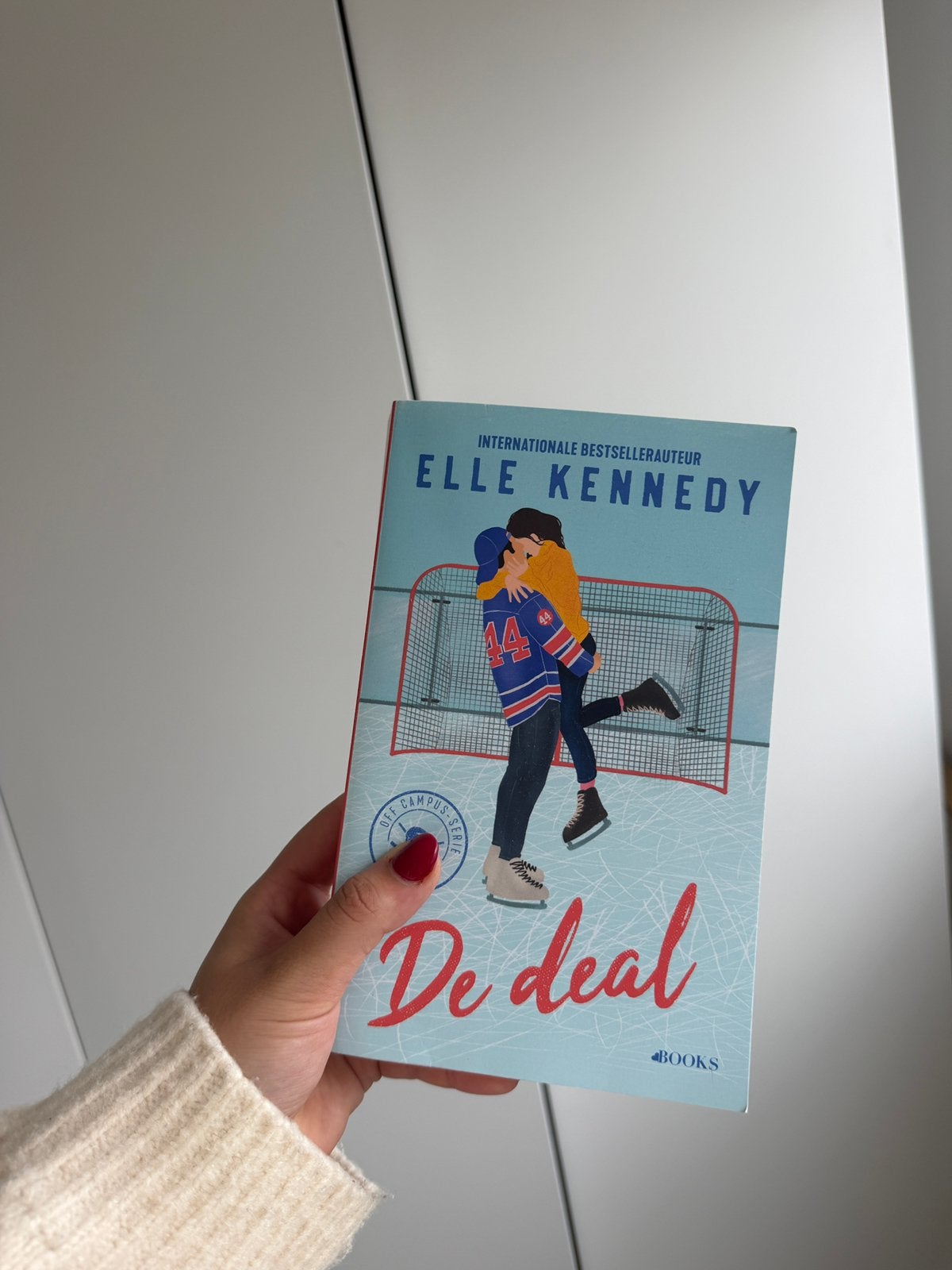 Off Campus deel 1 - De Deal - Elle Mckennedy, Boeken, Ophalen of Verzenden, Zo goed als nieuw