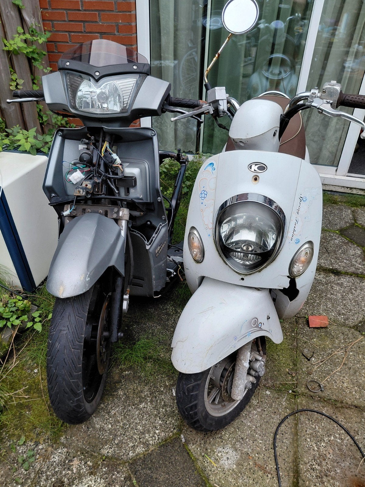 Kymco Agility en Kymco Like scooters - onderdelen/opknapper, Ophalen of Verzenden, Gebruikt, Benzine, Kymco