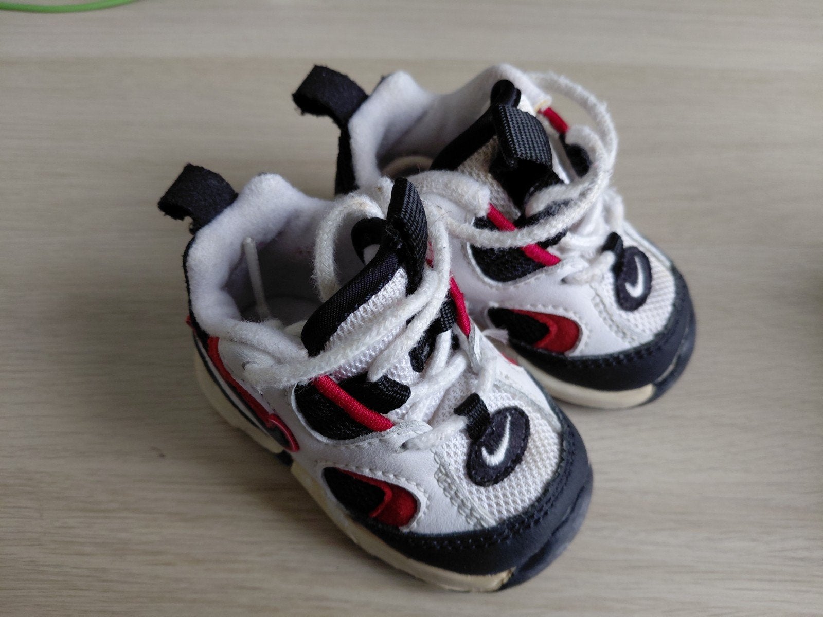 nike schoenen, Kinderen en Baby's, Babykleding | Schoentjes en Sokjes, Ophalen of Verzenden, Zo goed als nieuw, Jongetje of Meisje