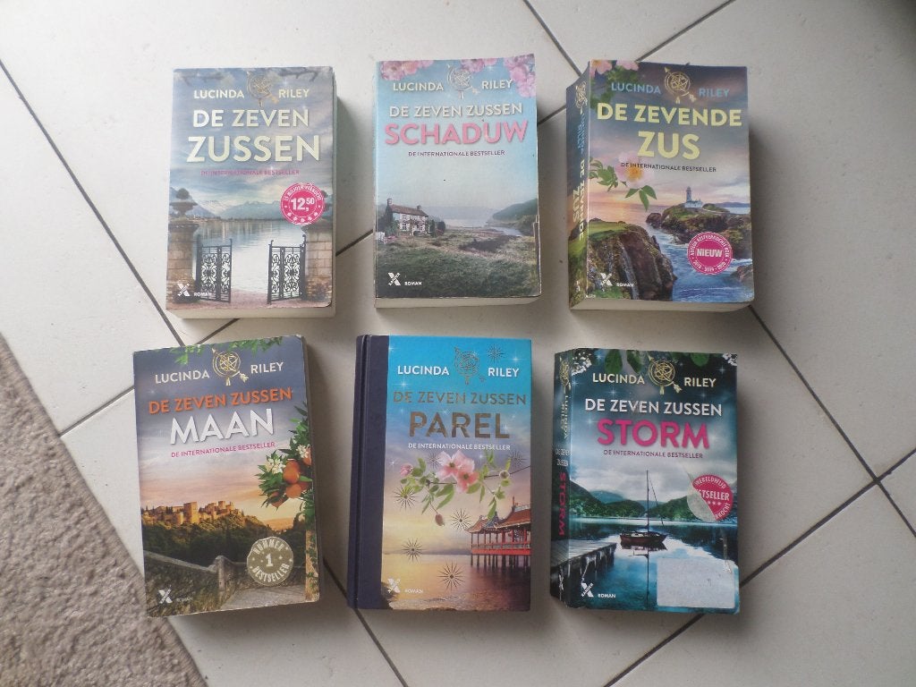 Boeken uit de serie DE ZEVEN ZUSSEN, Boeken, Ophalen of Verzenden, Gelezen, Lucinda Riley, Amerika