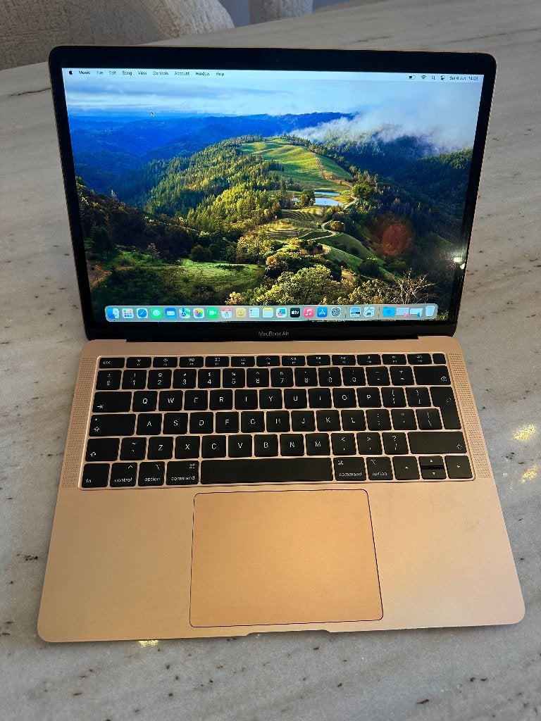 MacBook Air 13” 2019 – Werkt Goed – Lage Prijs, Computers en Software, Apple Macbooks, Ophalen, Gebruikt, Qwerty, 8 GB