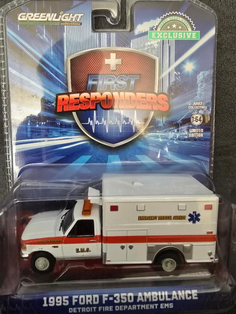 Ford F-350 Ambulance "Detroit" Greenlight 1:64, Hobby en Vrije tijd, Christian@diecastcompany.nl, Auto, Diecast Company, Nieuw