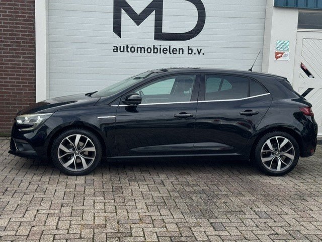 Renault Mégane 1.5 dCi GT-Line Bosé - Dealer onderhouden-L, Voorwielaandrijving, Gebruikt, 4 cilinders, Zwart