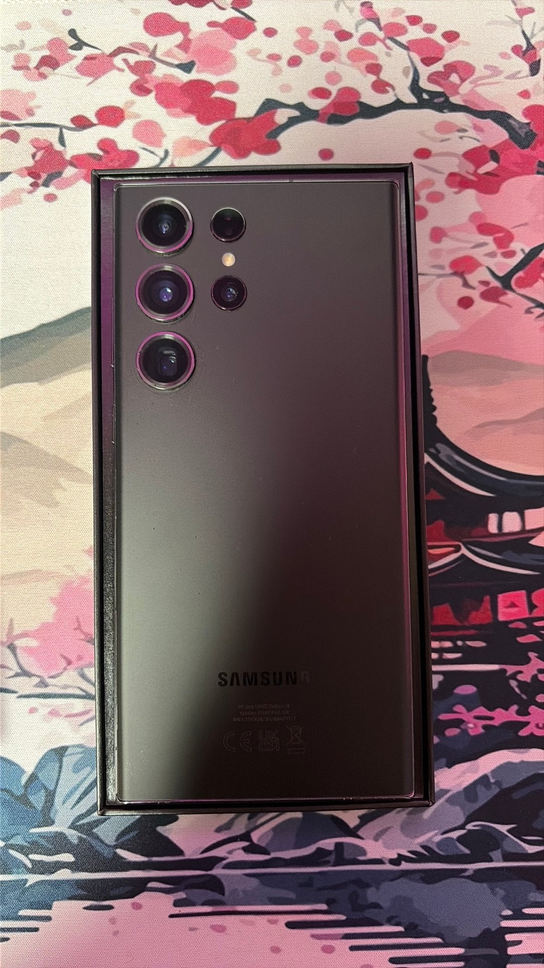 Foto 8 van Samsung Galaxy S23 Ultra 256GB met hoesje