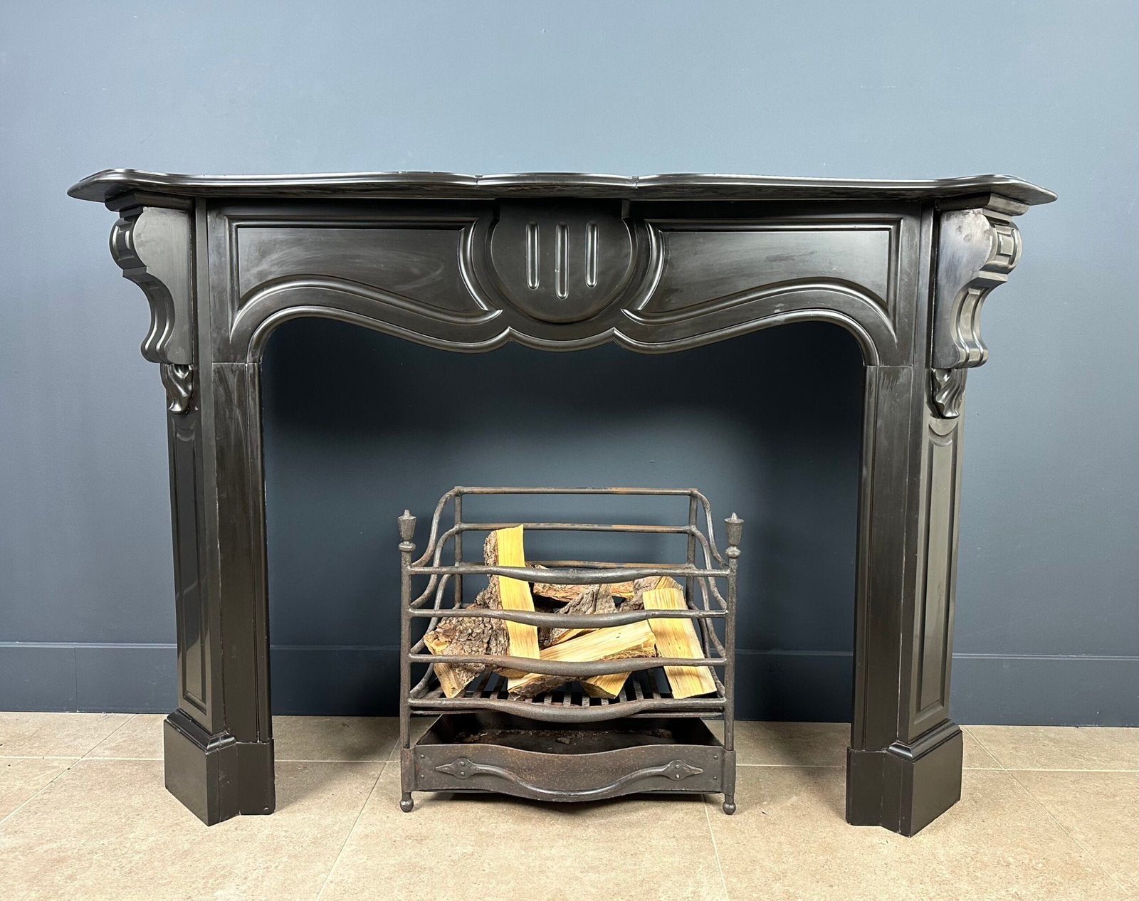Schouw uit herenhuis openhaard mantel zwart marmer monument, Info@renzovanengelen.com, Ophalen of Verzenden, Zo goed als nieuw