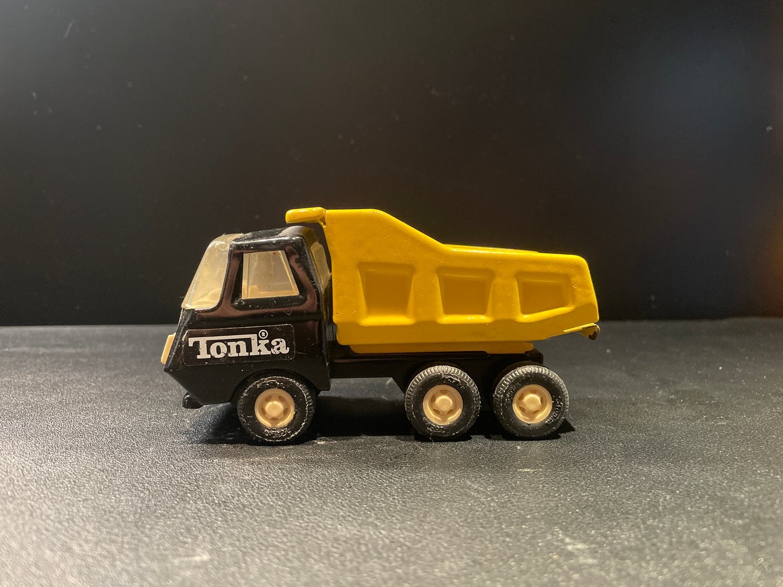 Tonka kiepwagen speelgoedauto, Kinderen en Baby's, Ophalen of Verzenden, Gebruikt