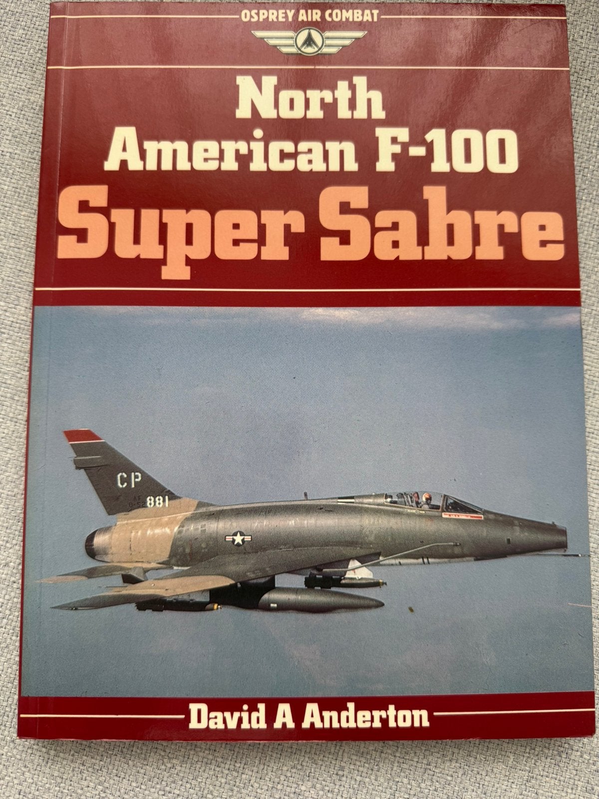 North American F-100 Super Sabre Osprey Air Combat, Ophalen of Verzenden, Zo goed als nieuw, 1945 tot heden, Luchtmacht