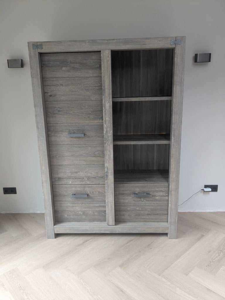Nette buffetkast wandkast barkast, Ophalen, Met deur(en), 100 tot 150 cm, Zo goed als nieuw