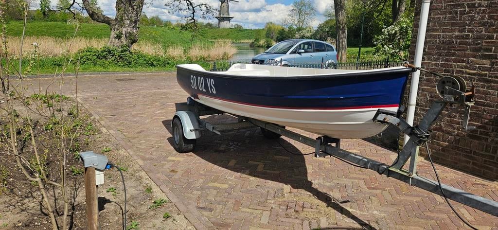 KMV With 320 met trailer en optionele 20PK Yamaha, Watersport en Boten, Ophalen, Gebruikt
