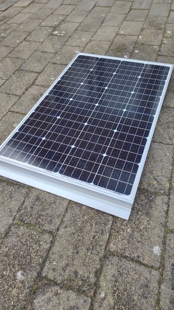 Vechline 140 watt camper zonnepaneel plus 20A mppt omvormer, Ophalen, Zo goed als nieuw