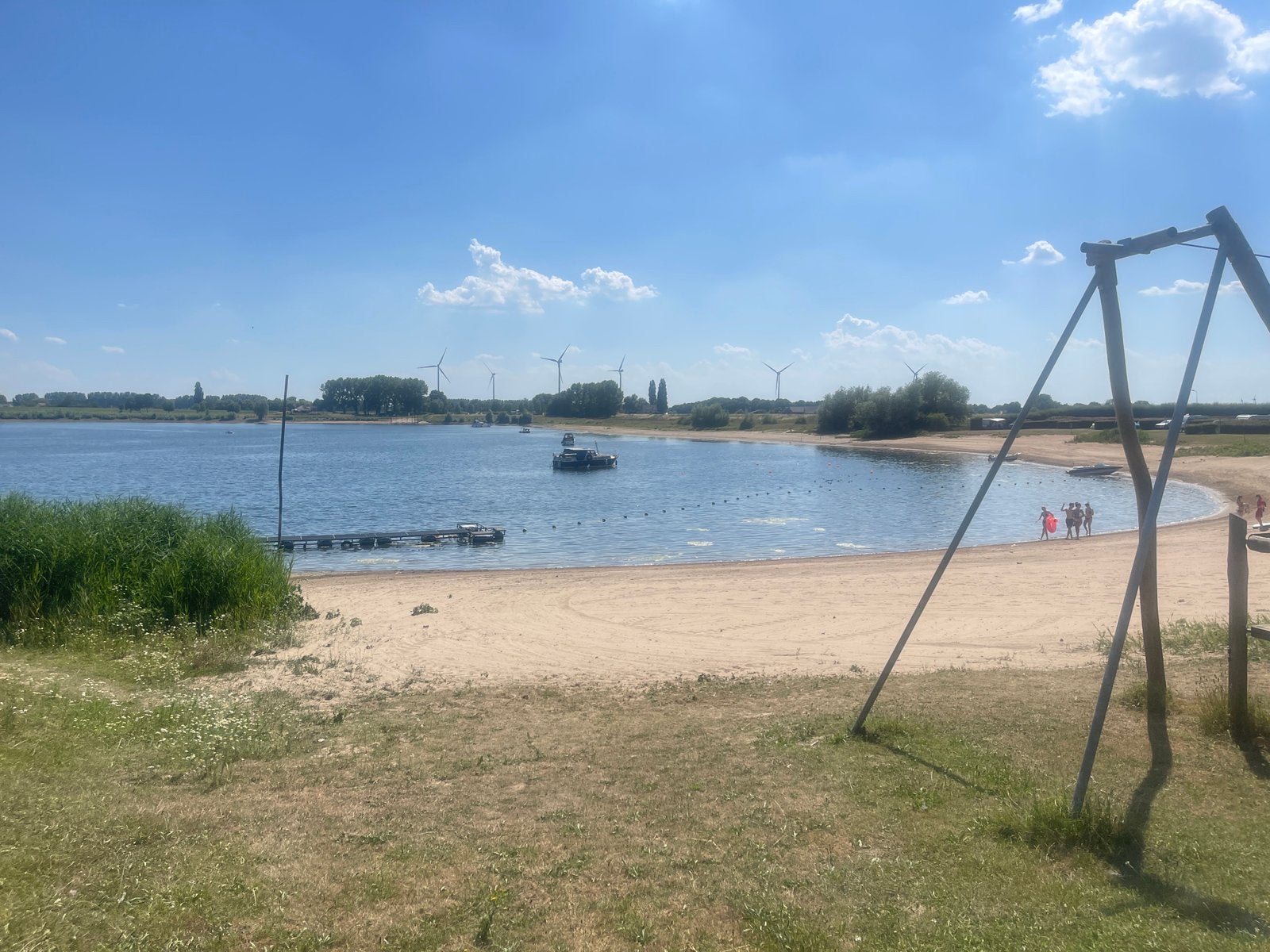 TE HUUR Chalet op resort direct aan het water, 2 slaapkamers, Recreatiepark, Gelderland en Veluwe, Chalet, Bungalow of Caravan