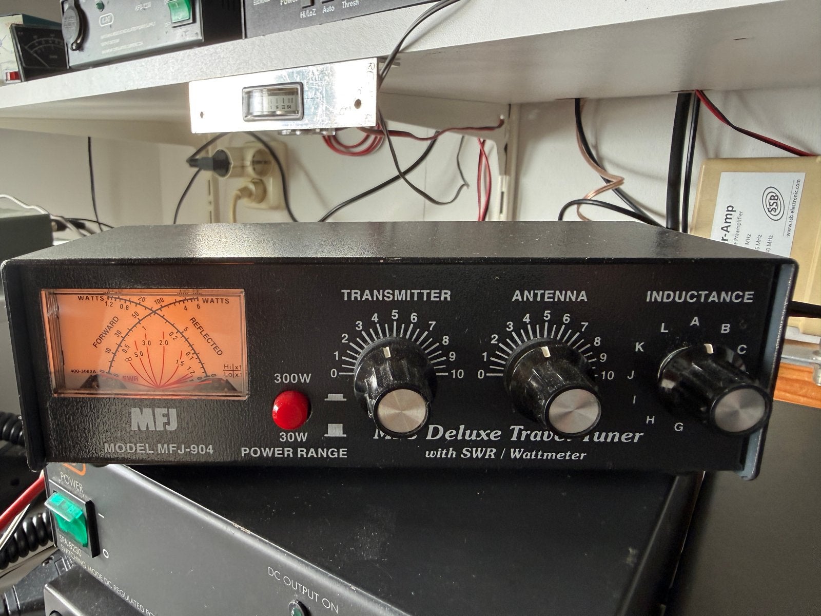 MFJ-904 3.5-30MHz 150W Reistuner met SWR/PWR Meter, Ophalen of Verzenden, Gebruikt, Zender en Ontvanger