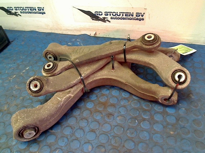Draagarm Links Achter SET Audi A4 (B8) (2008-01/2015-12), Gebruikt, Auto-Union-Straße  1, Ingolstadt 85057, , Duitsland, Info@audi.de