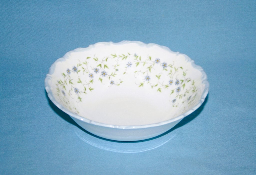 Royal Albert " Caroline "  Serveerschaal - 23cm - NIEUW, Klassiek, Nieuw, Ophalen of Verzenden, Kom(men)