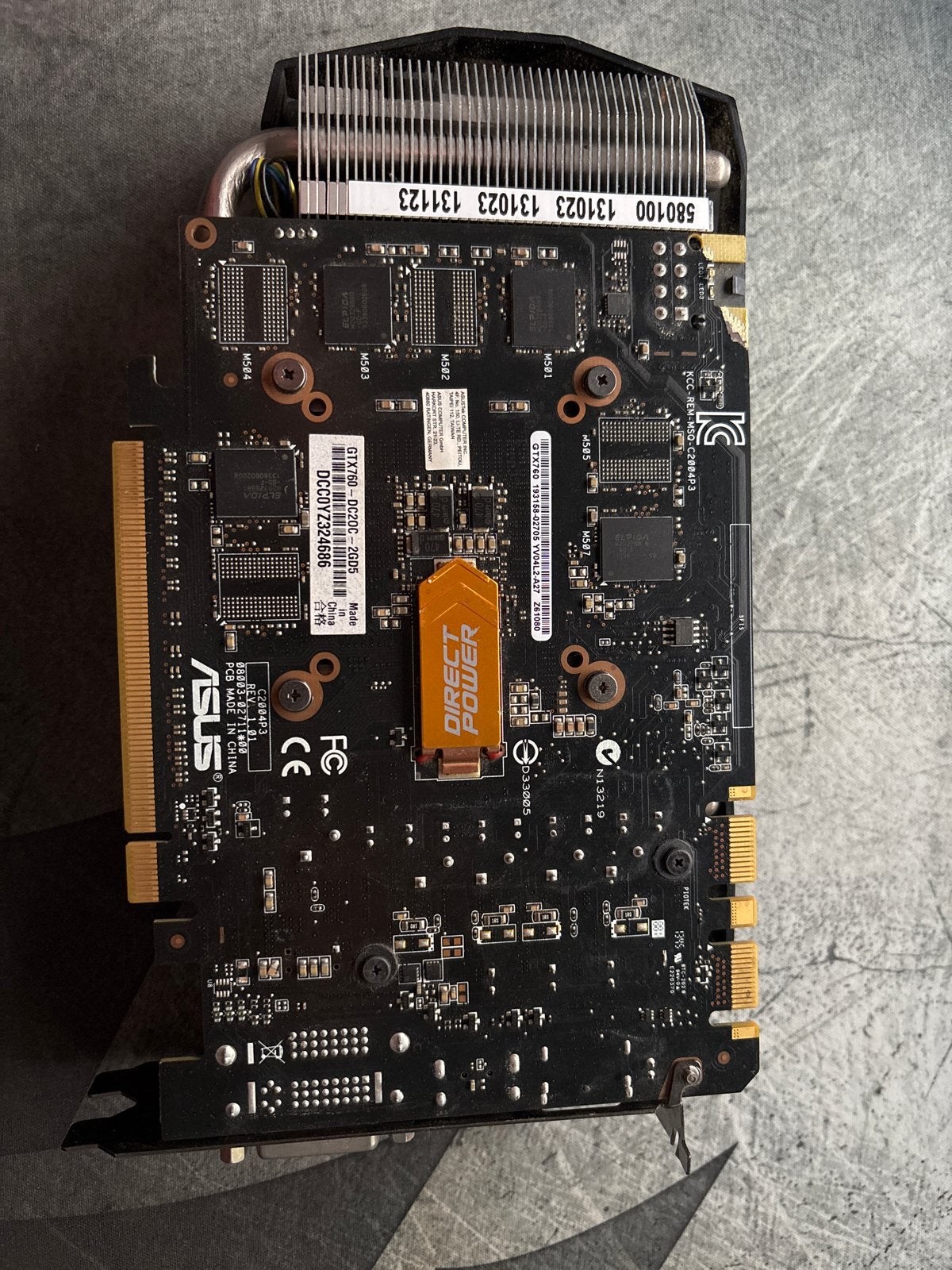 ASUS NVIDIA GeForce GTX 760 kleine beschadiging let op !, Avontuur en Actie, Gebruikt, 1 speler, Ophalen of Verzenden
