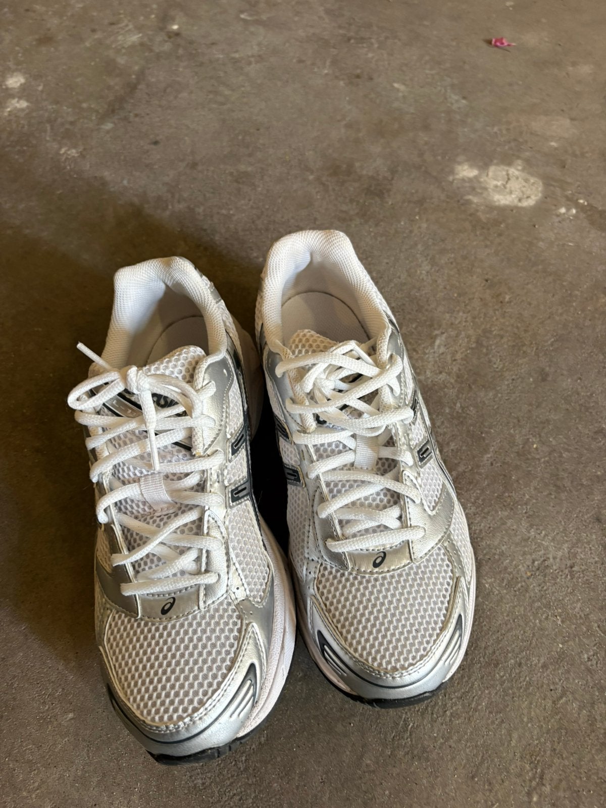 Sport schoenen, Sport en Fitness, Loopsport en Atletiek, Ophalen of Verzenden, Zo goed als nieuw, Hardloopschoenen, Overige merken