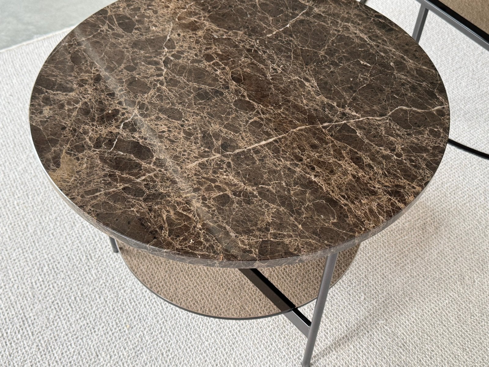 Leolux Tampa Round bruin marmer, Minder dan 55 cm, Verzenden, Rond, Zo goed als nieuw