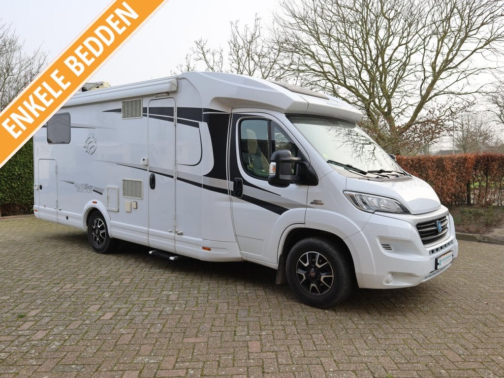 Knaus Sky TI 700 MEG volledige luchtvering, Ringverwarming, Fiat, Tot en met 2, Achteruitrijcamera