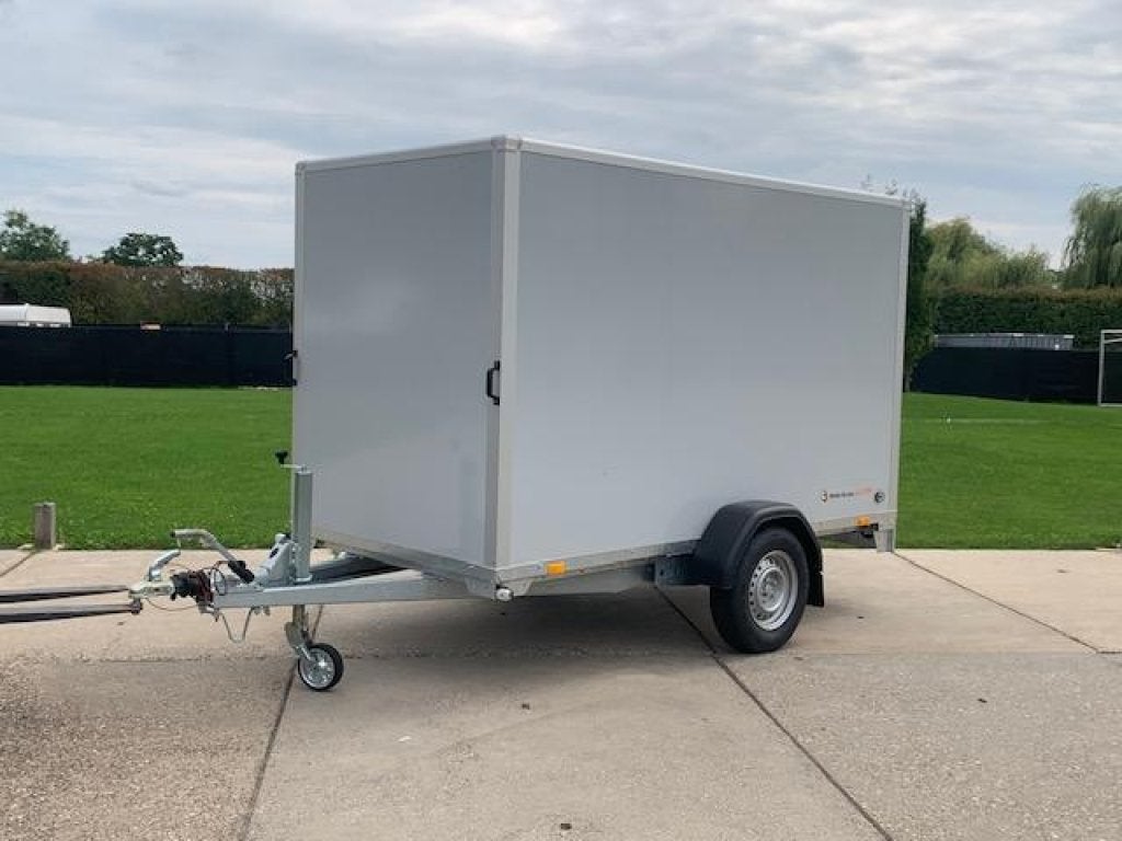 Saris 300x150x180 1500kg gesloten aanhangwagen DEMO NIEUW