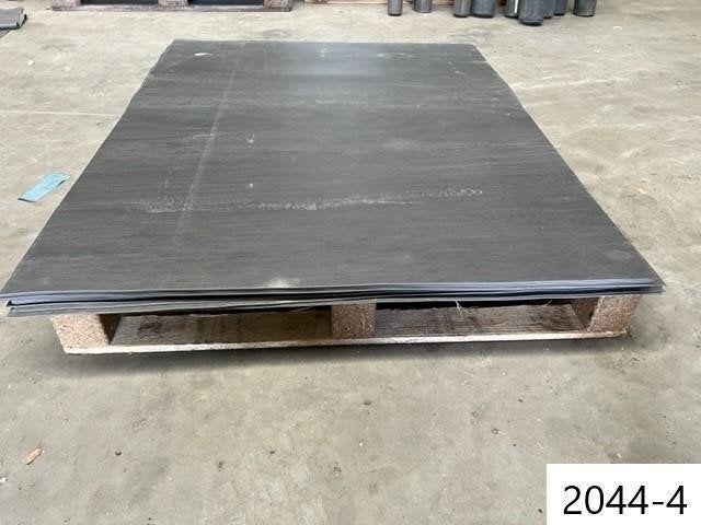 2044. Rubberen mat / rubber / matten / zeil