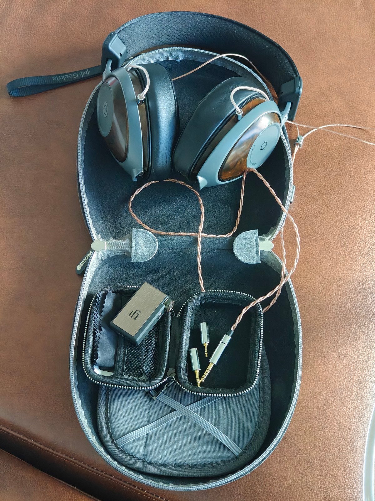 Ora GrapheneQ balanced MMCX mod + Ifi Go Blu, Nieuw, Over-ear, Bluetooth, Ophalen