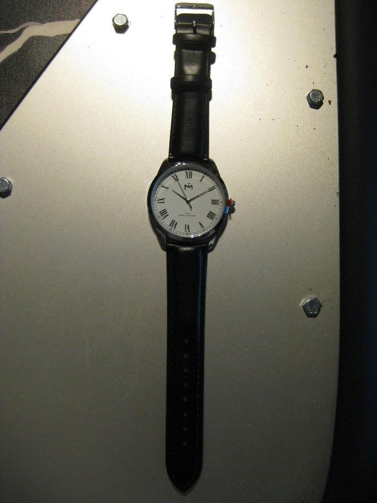Herenhorloge, Sieraden, Tassen en Uiterlijk, Horloges | Heren, Nieuw, Polshorloge, Overige merken, Overige materialen, Leer, Ophalen of Verzenden