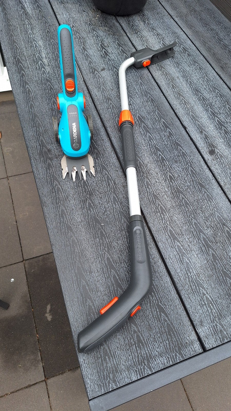 Gardena elektrische grasschaar met verlengstuk, Tuin en Terras, Hand-tuingereedschap, Ophalen of Verzenden, Zo goed als nieuw
