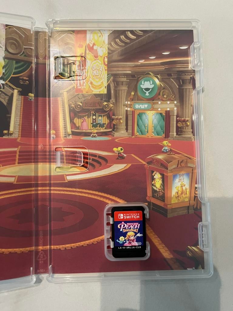 Princess Peach Showtime! - Nintendo Switch, Spelcomputers en Games, Games | Nintendo Switch, Zo goed als nieuw, Avontuur en Actie