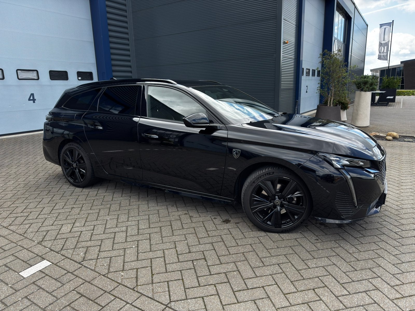 Peugeot 308 SW GT – Full Option | NIEUWE RIEM | Garantie|BTW, 1199 cc, Zwart, 19 km/l, 3 cilinders