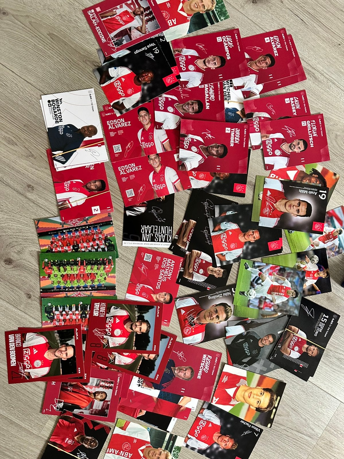 65x originele ajax spelerskaarten, Ophalen of Verzenden, Zo goed als nieuw, Meerdere plaatjes