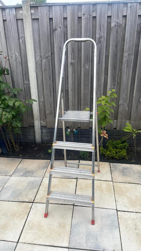 Trap, Doe-het-zelf en Verbouw, Ophalen of Verzenden, Zo goed als nieuw, Minder dan 2 meter