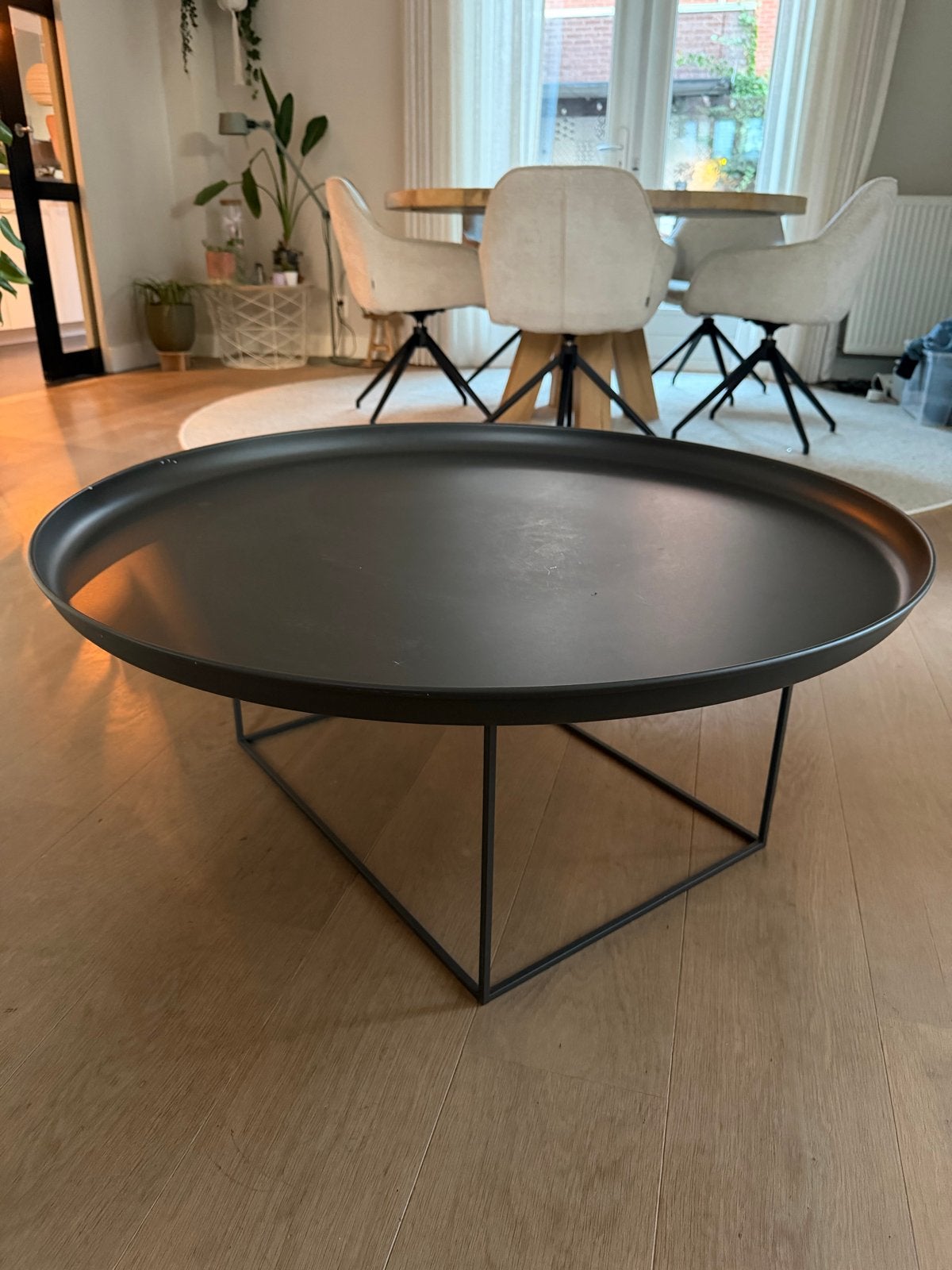 NORR11 Duke Large salontafel Ø90 – Earth Black, Gebruikt, Rond, Metaal, 5 – 50