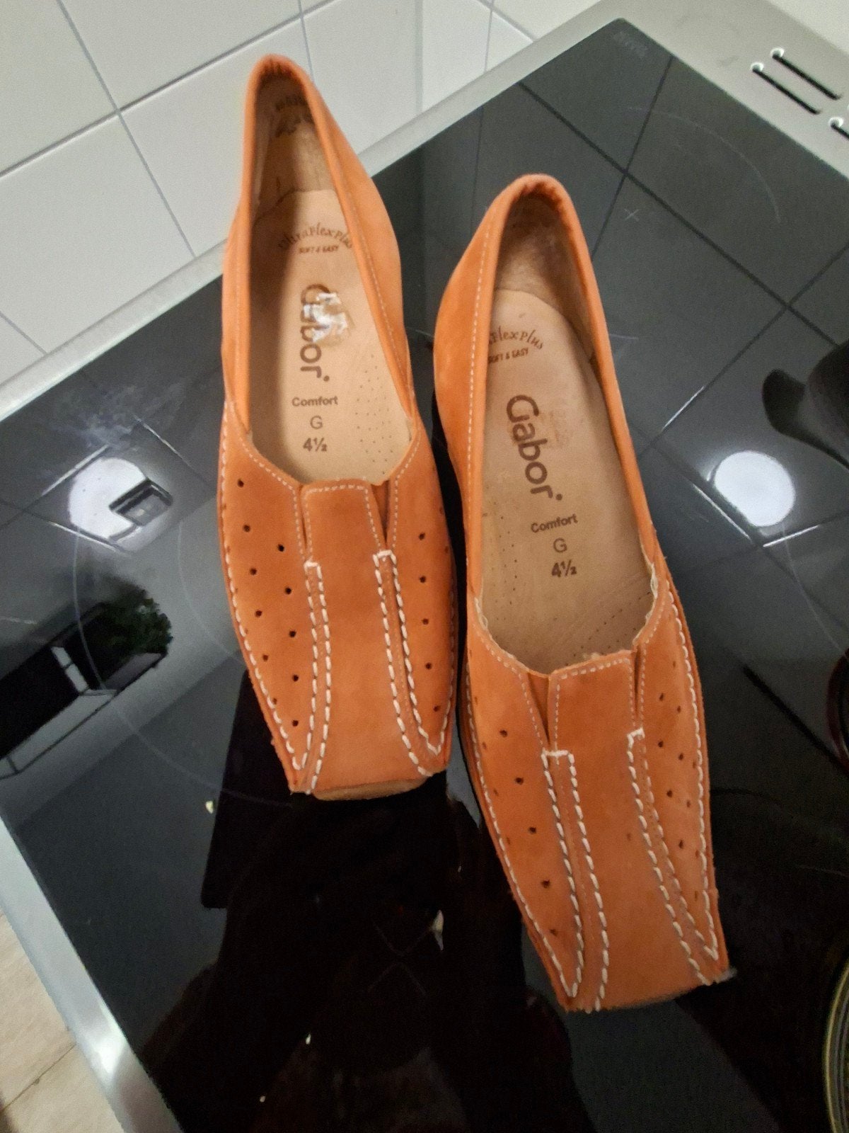 Nieuwe Gabor instappers mt 4.5, Kleding | Dames, Instappers, Gabor, Nieuw, Oranje