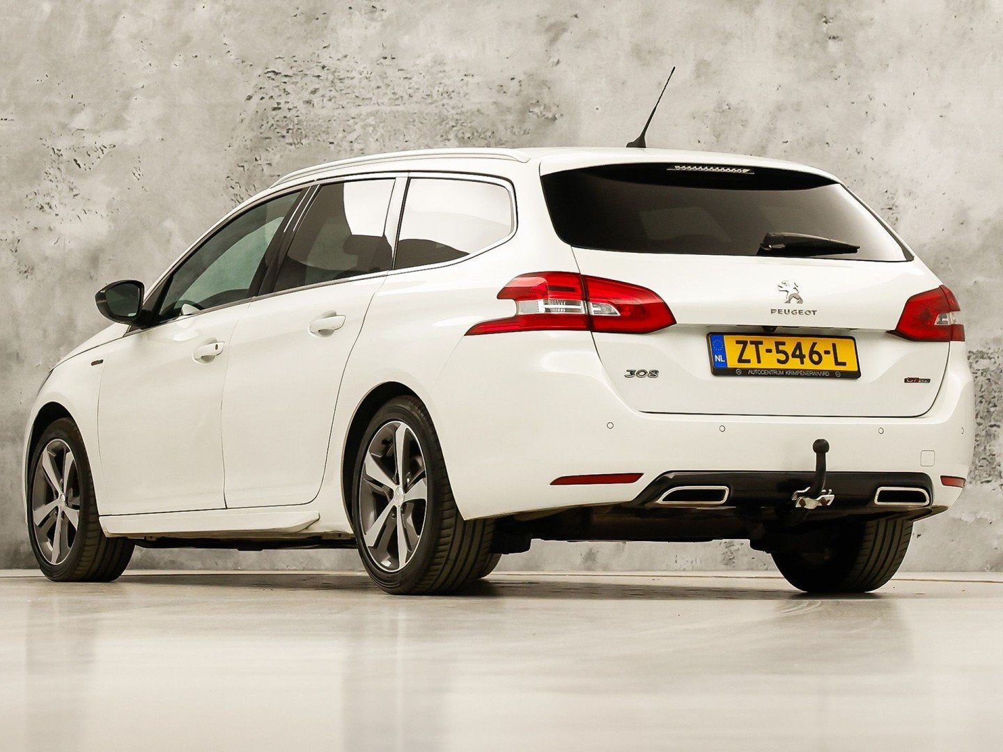 Peugeot 308 SW 1.2 PureTech GT-line Sport (GROOT NAVI, SPORT, Auto's, Voorwielaandrijving, 12 maanden, Gebruikt, 1199 cc