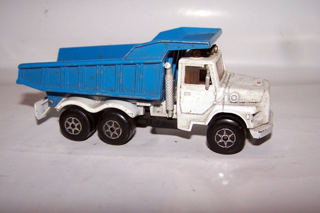 Mooie grote Majorette Kipper truck. Izgs., Ophalen of Verzenden, Zo goed als nieuw, Bus of Vrachtwagen, Overige merken