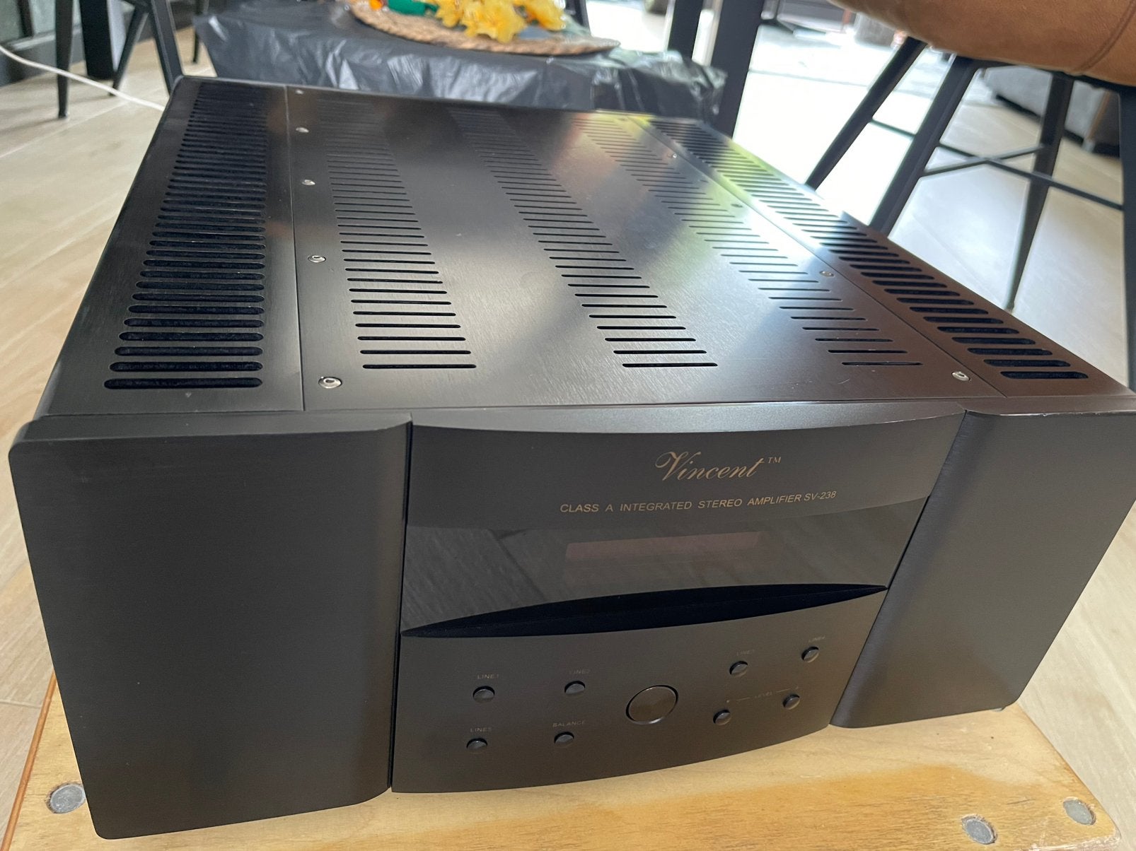 Te koop, Vincent SV-238 klasse A versterker €1260,00, Audio, Tv en Foto, Versterkers en Receivers, Ophalen of Verzenden, Zo goed als nieuw