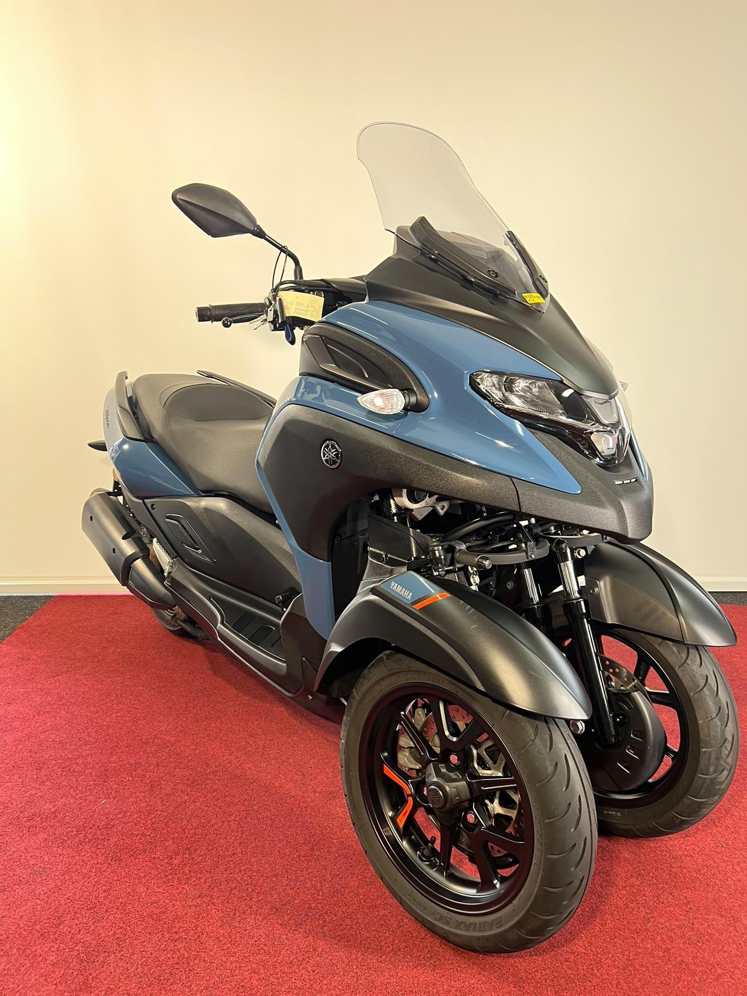 Yamaha Tricity 300 ABS, Scooter, Info@yamaha-motor.eu, 292 cc, Bedrijf