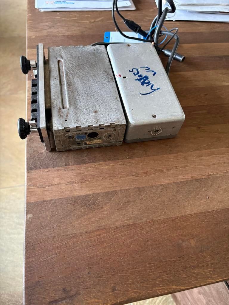 Vintage Philips autoradio jaren '60 - 6V/12V, Ophalen, Gebruikt