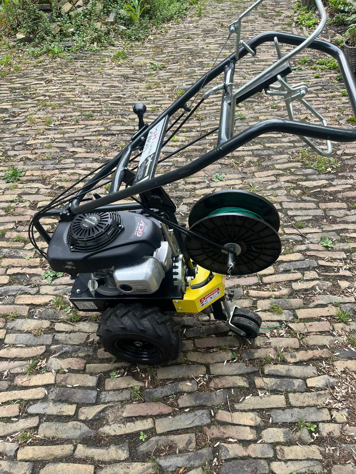 Stiga perimeterdraadlegger, Ophalen