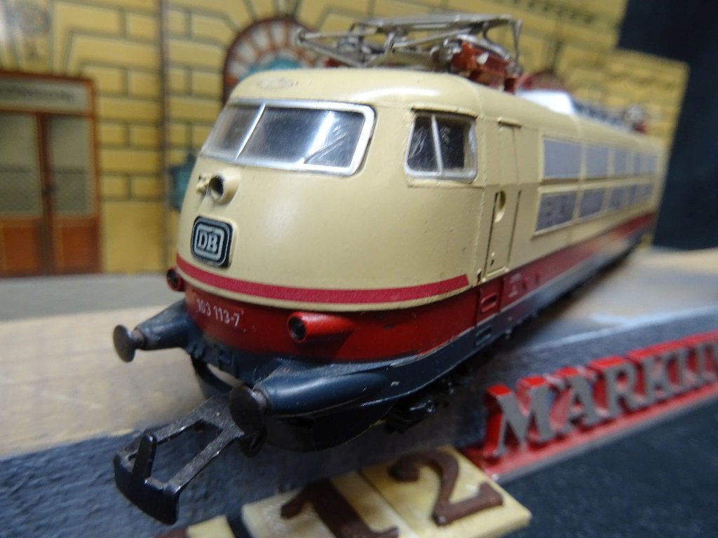 412=Marklin 8354 E103 van de Duitse spoorwegen.    179, Wisselstroom, Gebruikt, Wagon, Ophalen of Verzenden