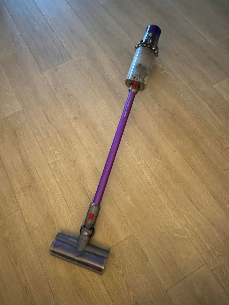 Dyson V10 Absolute draadloze steelstofzuiger, Ophalen of Verzenden, Gebruikt, Reservoir