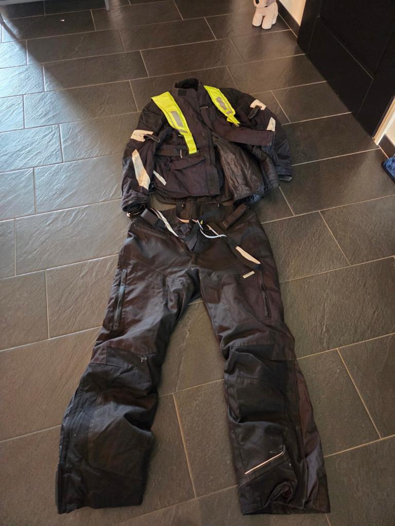Macna motorpak (jas en broek) - Maat XXL, Motoren, Kleding | Motorkleding, Combipak, Heren, Tweedehands, Ophalen of Verzenden