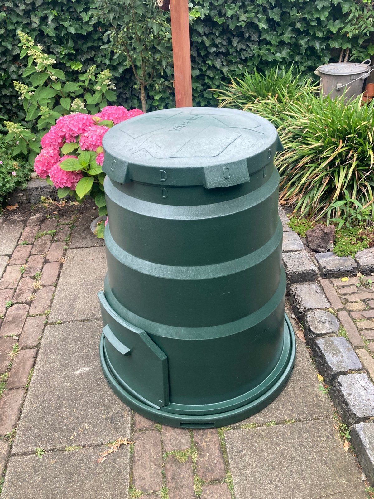 VatVam compostvat voor composteren  etensresten + tuinafval, Ophalen, Compost