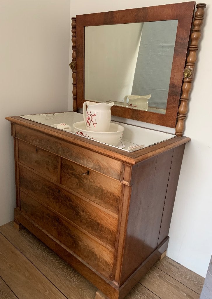 Mooie houten commode/waskast, met grote kantelbare spiegel., Gebruikt, Kast, 50 tot 70 cm, 75 tot 100 cm