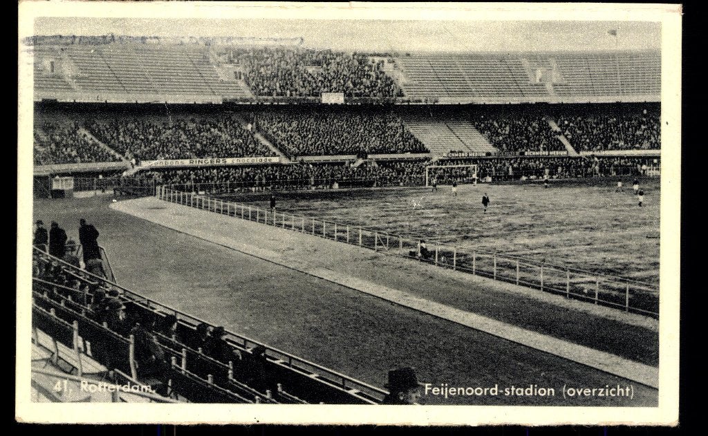 Rotterdam, Feijenoord stadion de Kuip tijdens wedstrijd,1937, Verzamelen, Ophalen of Verzenden, 1920 tot 1940, Gelopen, Zuid-Holland