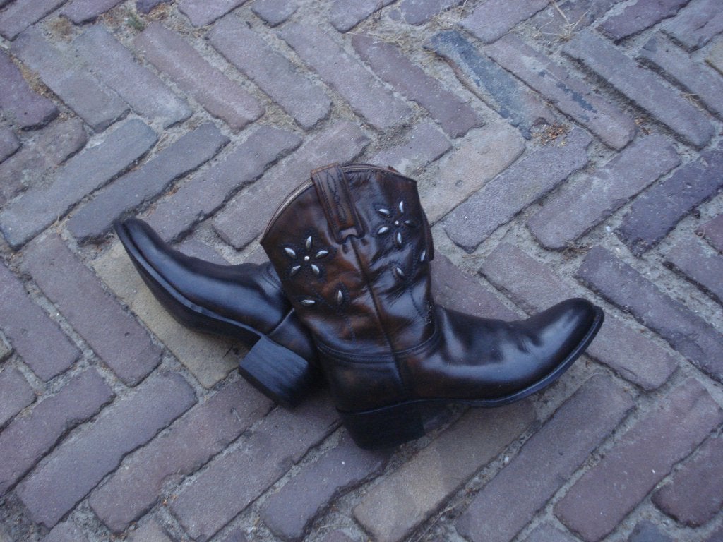 SENDRA 37 GEVLAMD LEDER BOHO NU GRATIS VERZENDING PER POST