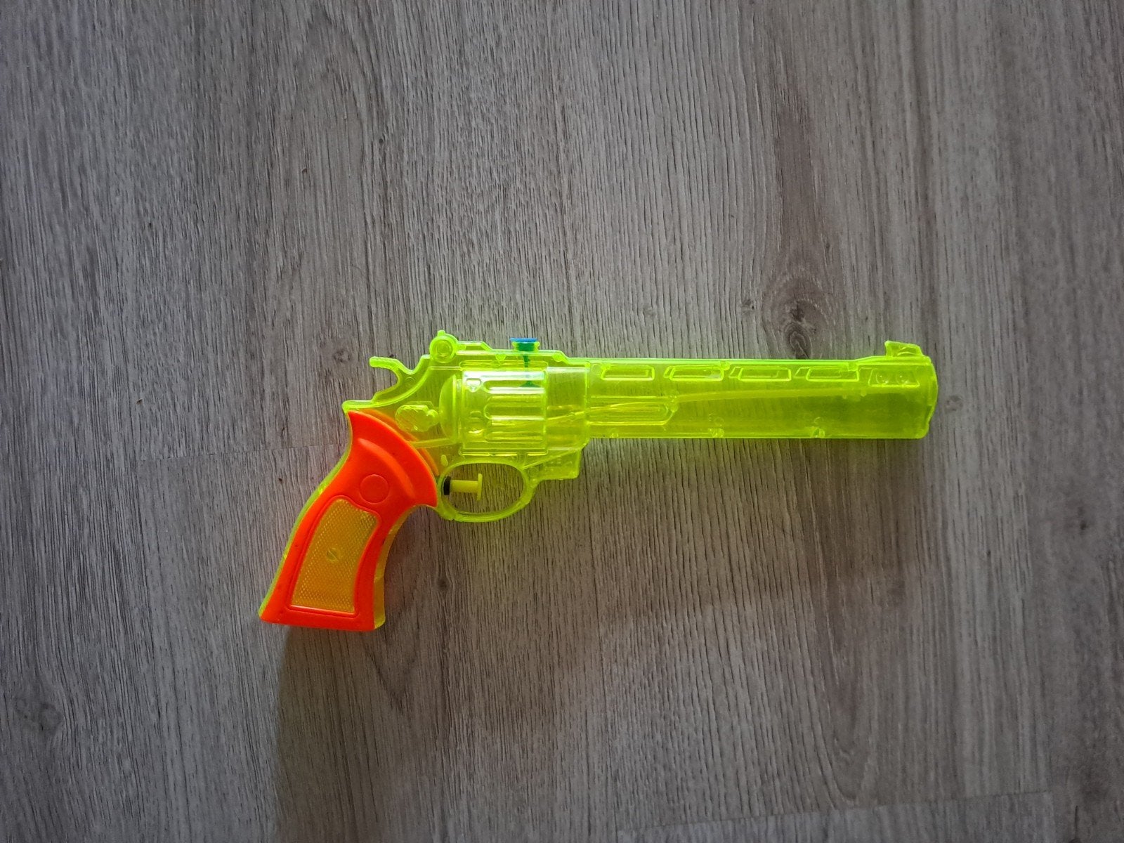 Neon geel waterpistool buitenspeelgoed waterspeelgoed, Ophalen of Verzenden, Gebruikt
