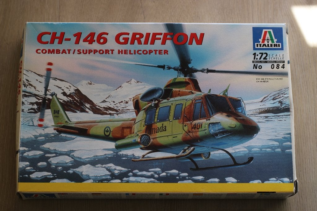 Italeri CH-146 Griffon (AB 412) met Nederlandse SAR decals, 1:72 tot 1:144, Italeri, Helikopter, Nieuw
