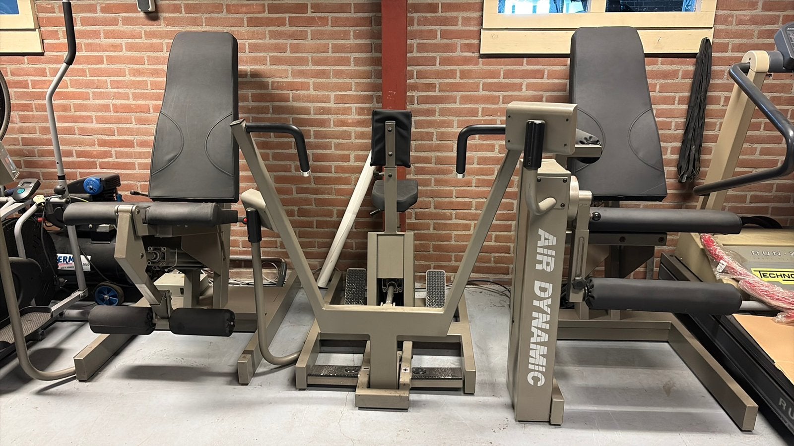 3 apparaten voor krachttraining, Ophalen, Gebruikt